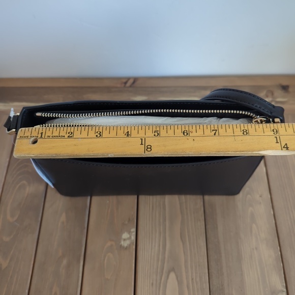 Kate Spade NWT Black Leather Crossbody Bag - Picture 10 of 10